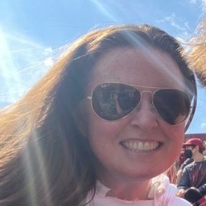 Meet your Posher, Suzanne